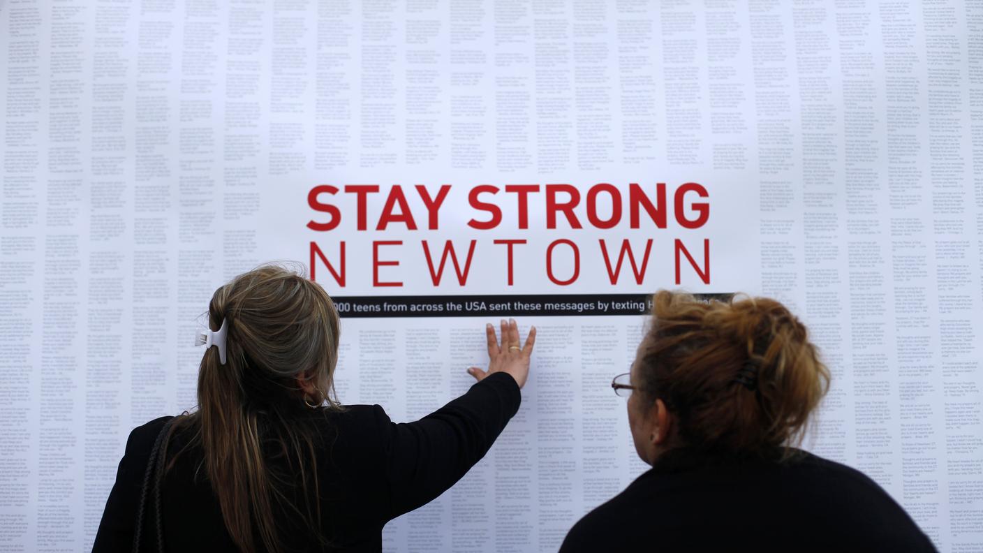 sandy hook scuola usa re 9.jpg