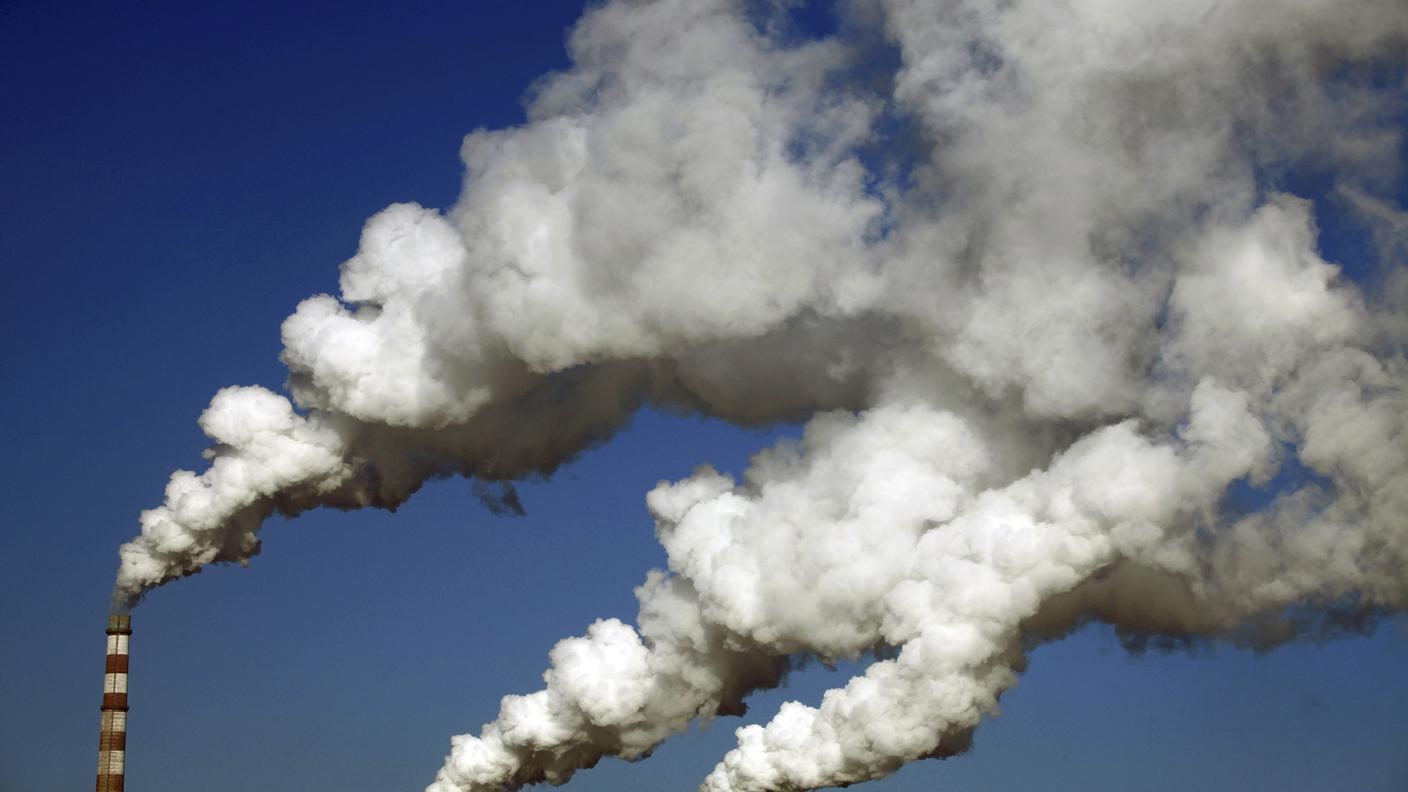 ciminiere fumo clima inquinamento rt.jpg