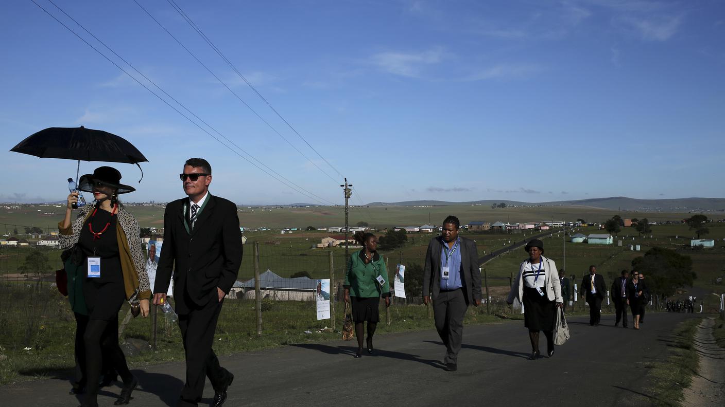 mandela funerale nuovo funerale 15.12.13 re.JPG