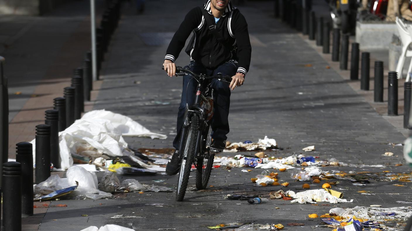 Madrid rifiuti sciopero 4 re.jpg