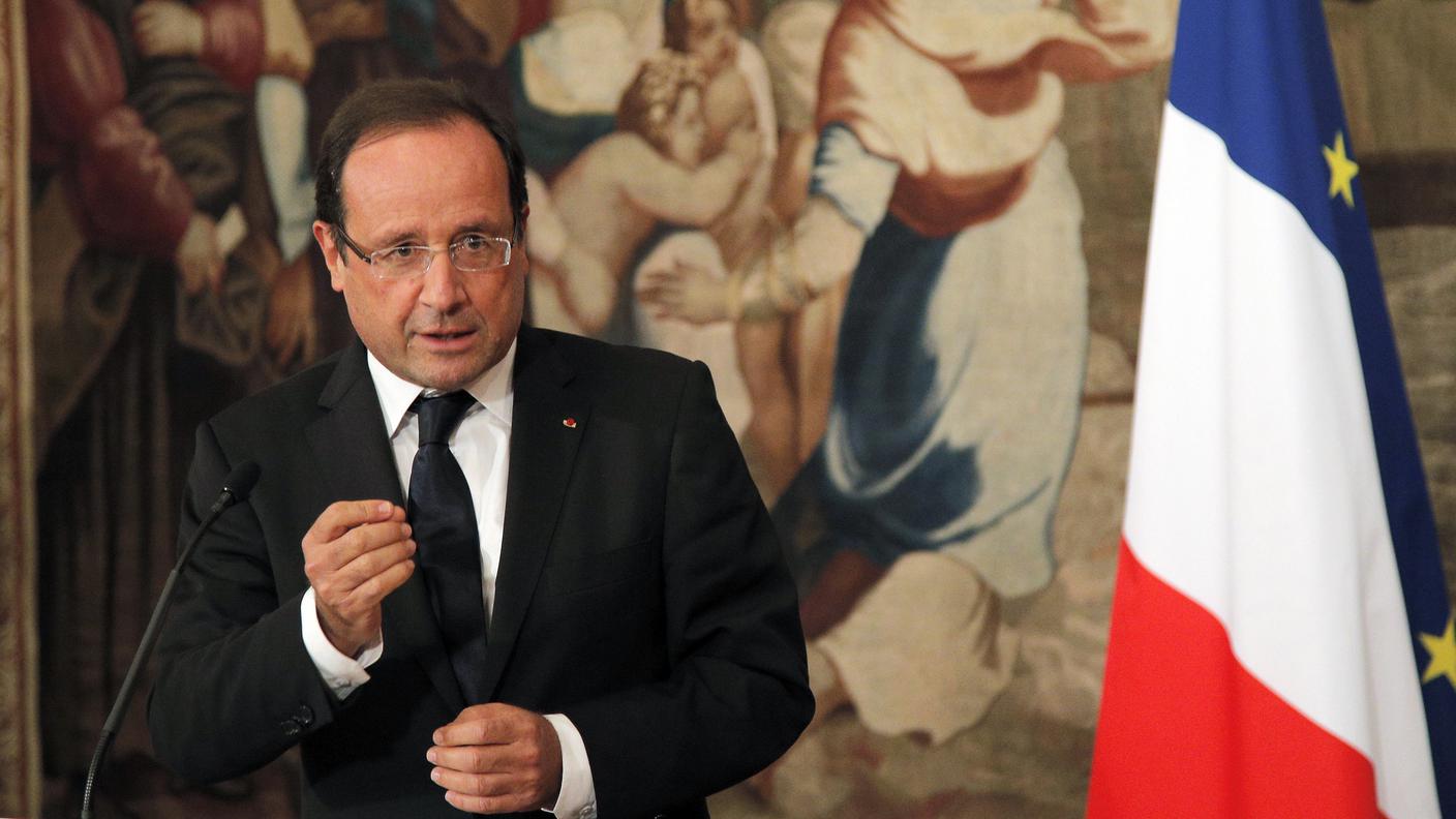 hollande francia.jpg