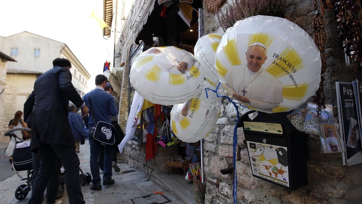 assisi bergoglio 9 re.jpg