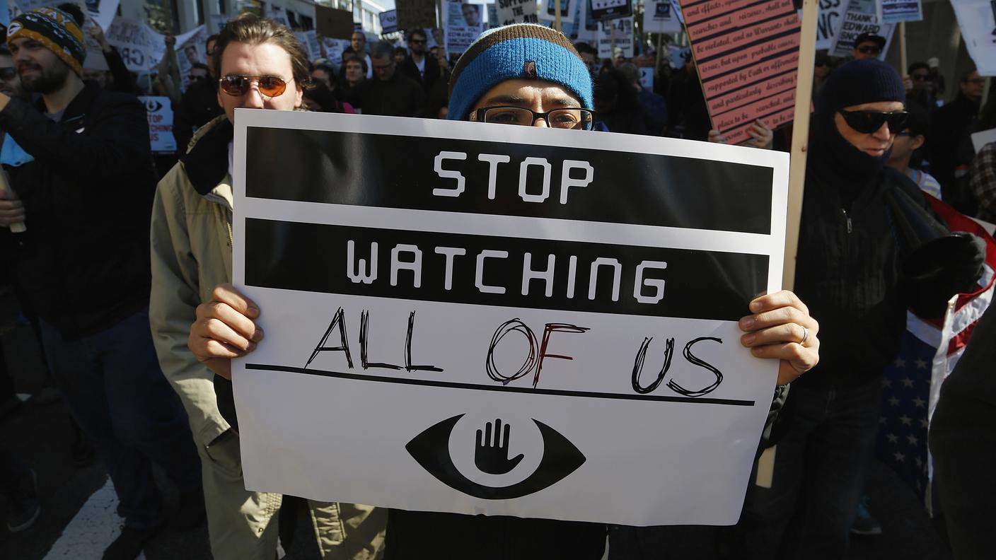 Nel weekend a Washington non sono mancate le manifestazioni di protesta contro la violazione della privacy
