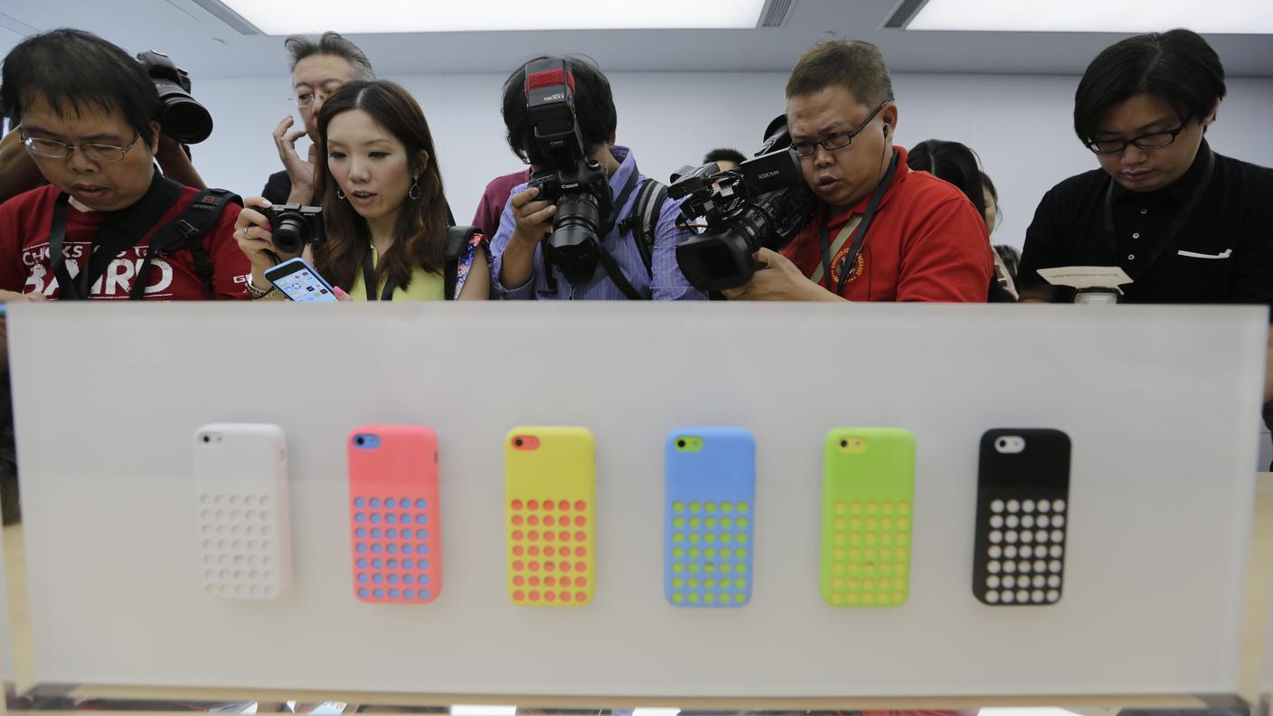 iphone 5s 7 (reuters)