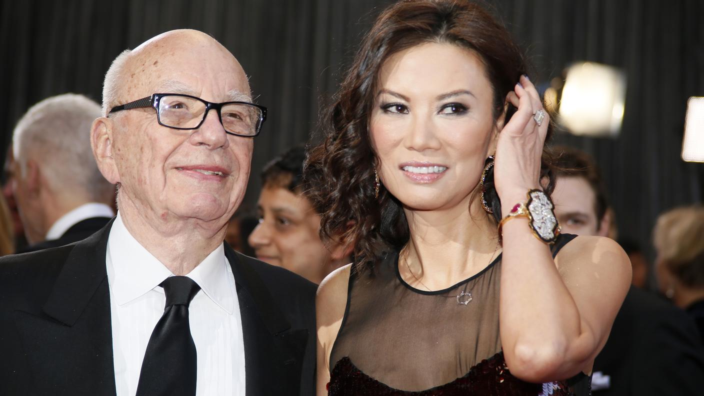 Robert Murdoch con l'ex moglie, di 38 anni più giovane