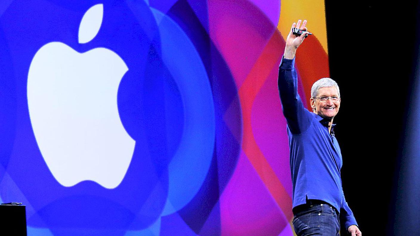 Tim Cook, amministratore delegato di Apple, al keynote per sviluppatori di lunedì