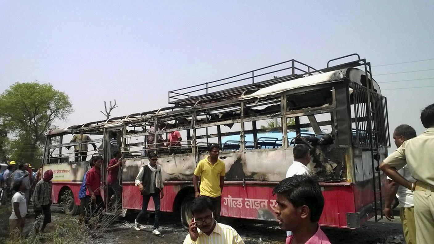 Gli incidenti di bus non sono rari in India