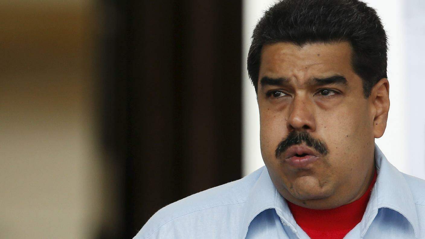 Il presidente Maduro prova in tutti i modi di fermare la crisi energetica