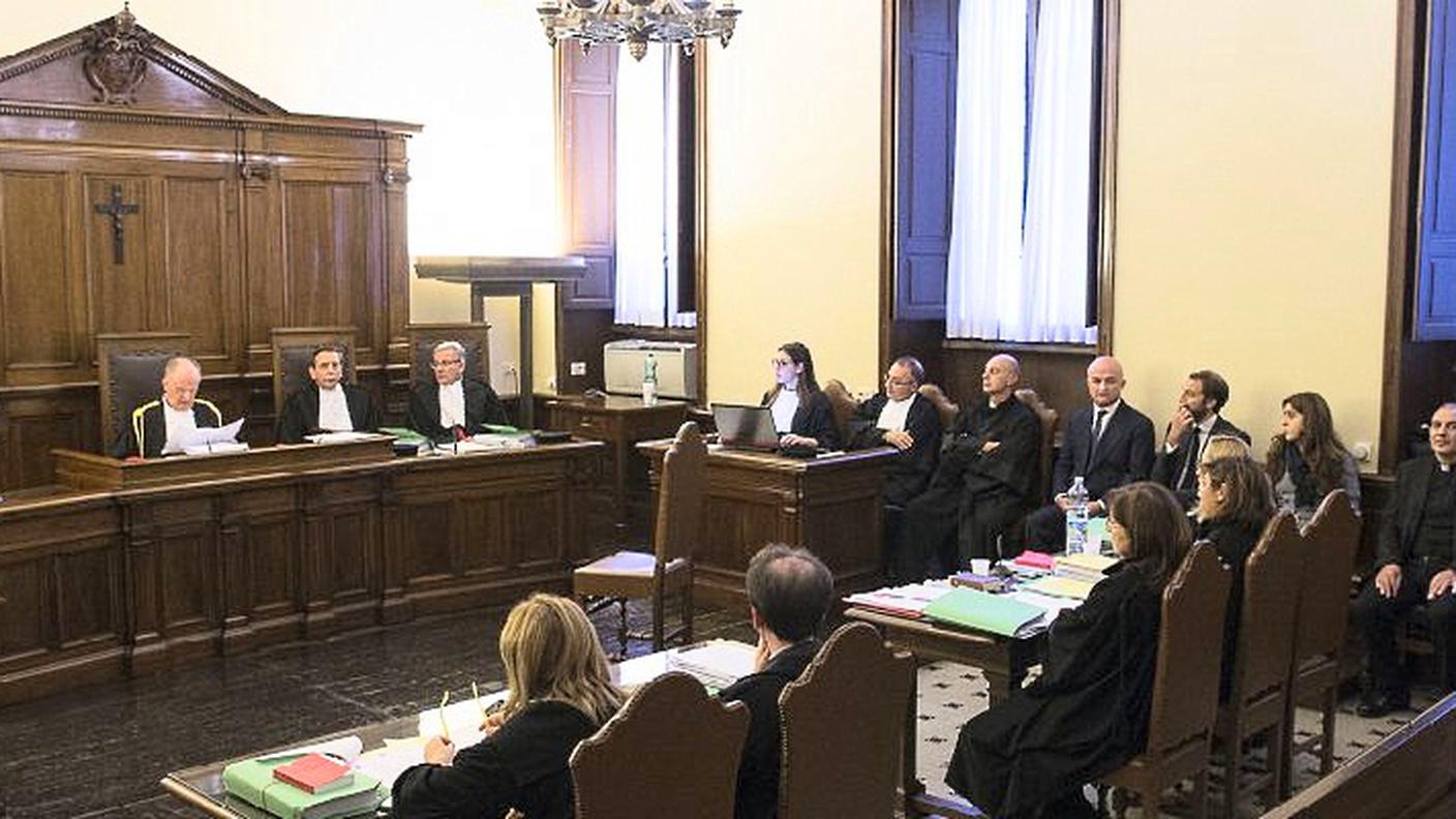 L'aula del Tribunale vaticano