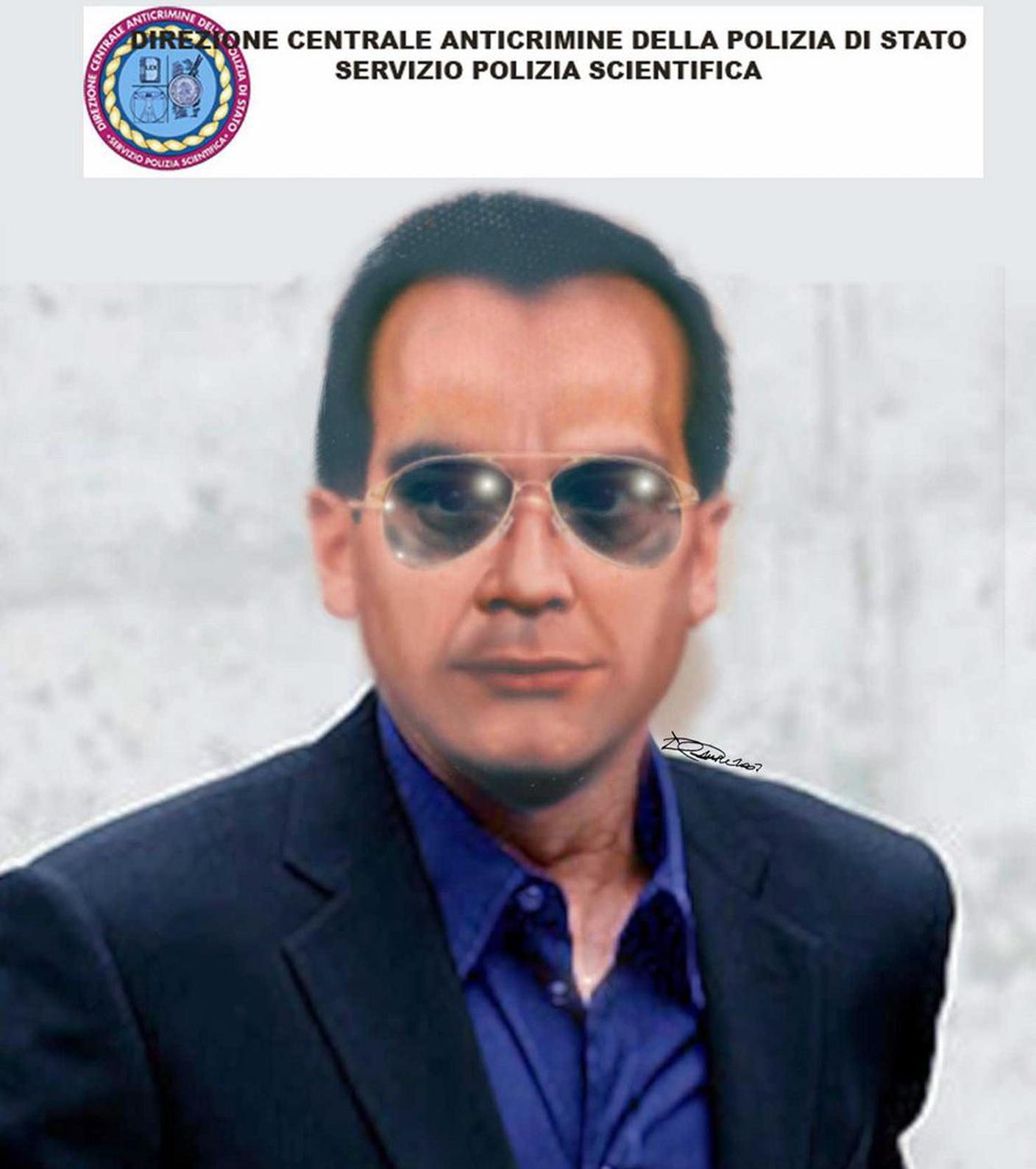 Un'immagine di Messina Denaro del 2010 diffusa dalla polizia italiana