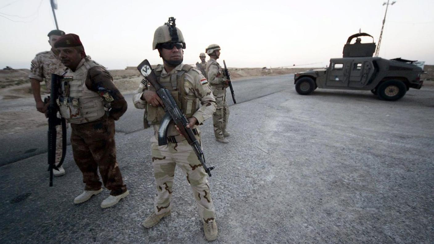 Militari dell'esercito fedele al premier sciita Nuri al Maliki