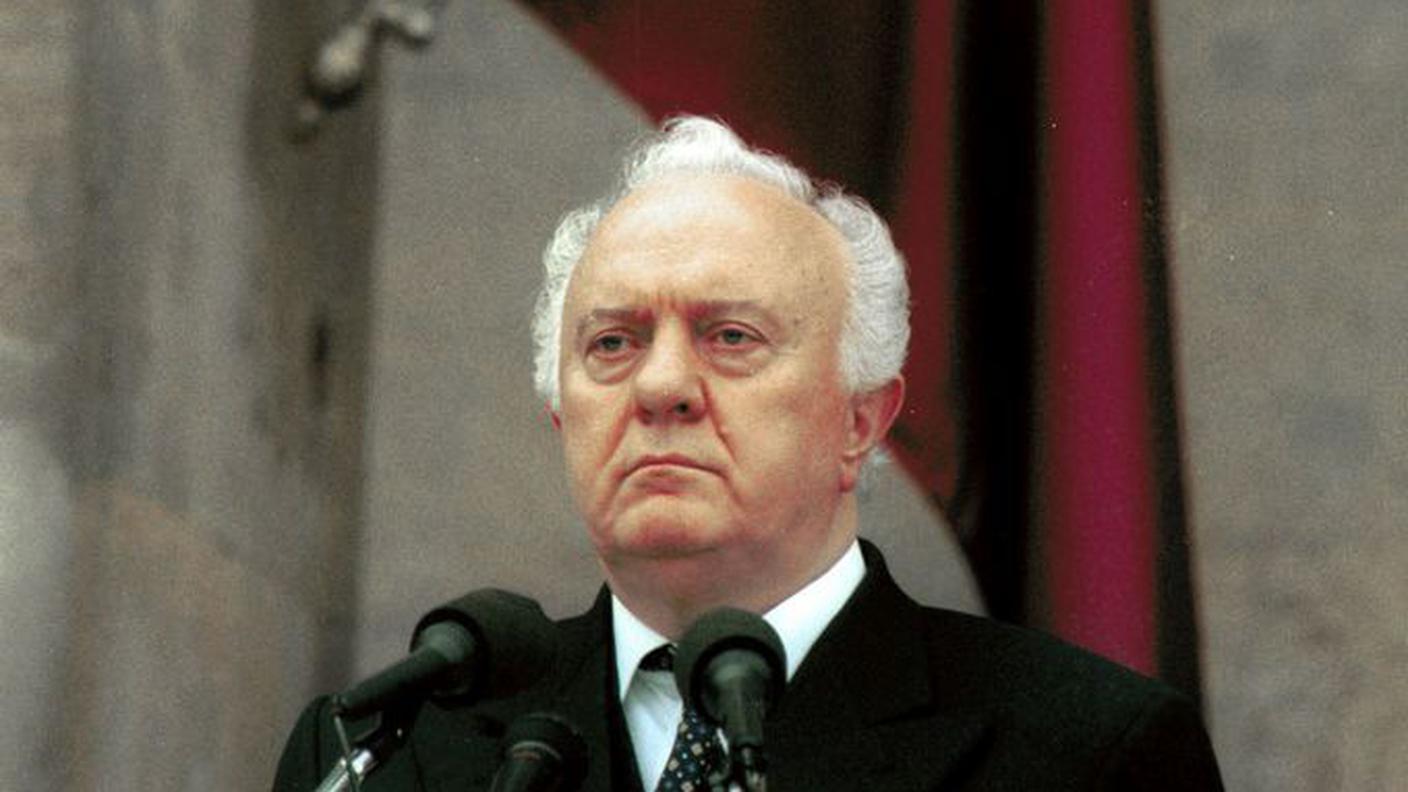 L'ex presidente georgiano Eduard Shevardnadze