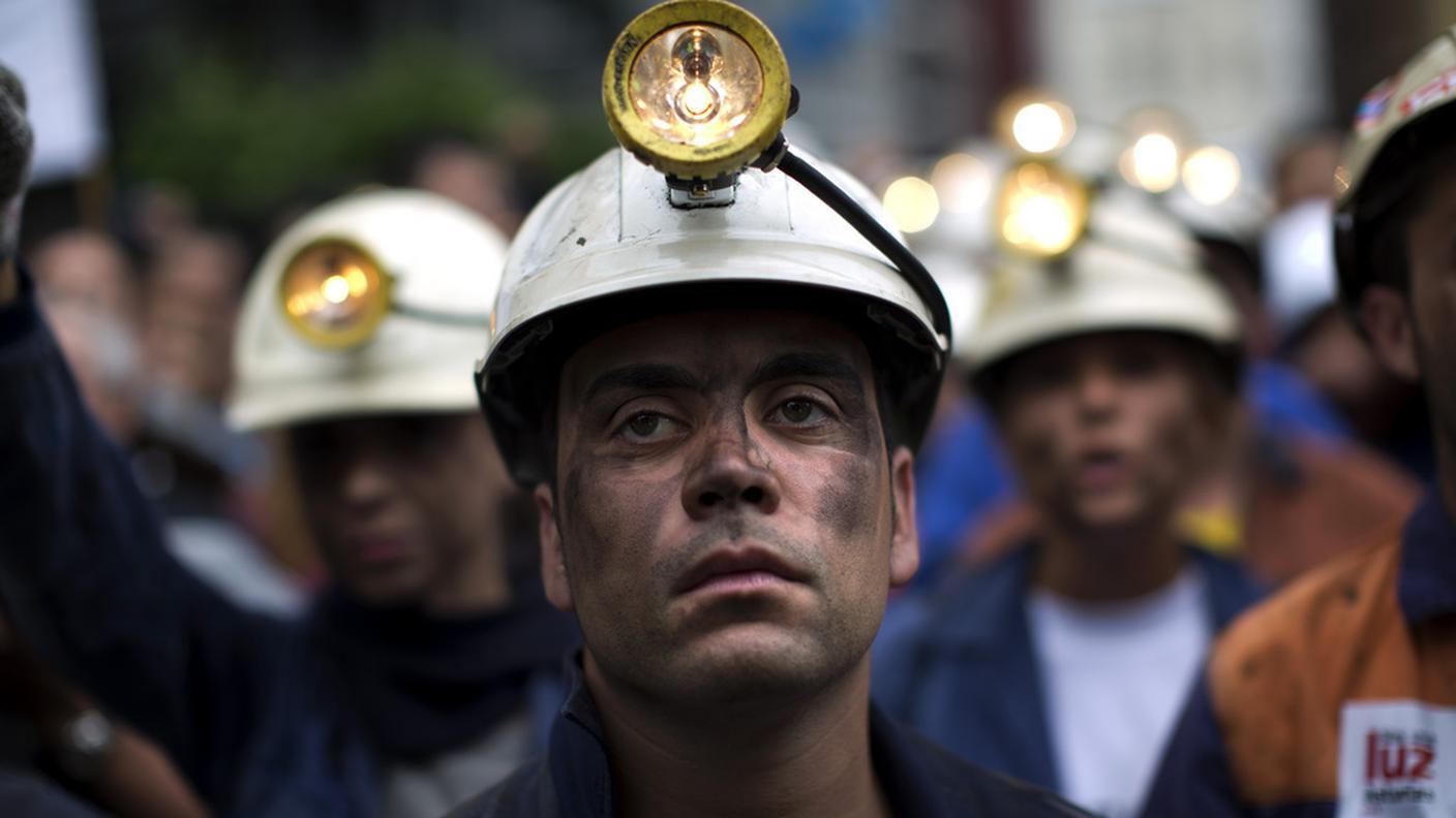Sciopero minatori, Langreo (Oviedo), 13.6.2012, Ky_.jpg