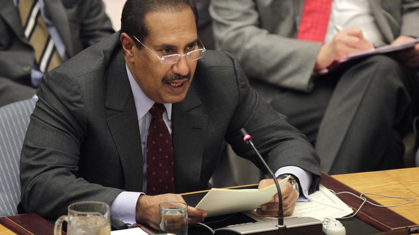 Il premier Sheik Hamad bin Jasim bin Jabr Al-Thani in un'immagine d'archivio