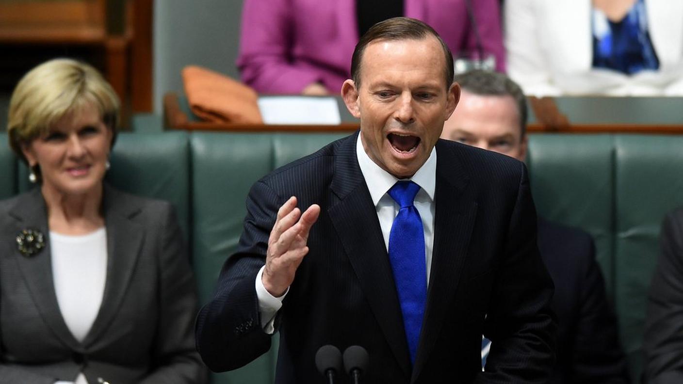 Abbott in Parlamento durante le discussioni