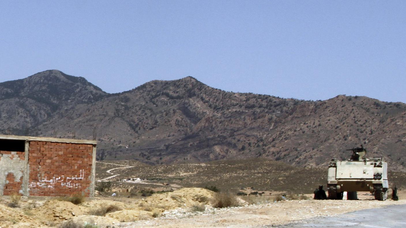 Guerra al terrorismo nella zona montuosa  tra Tunisia e Algeria