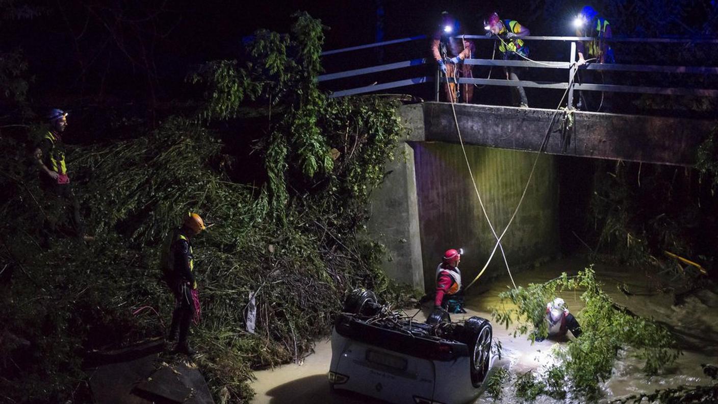 L'esondazione è stata provocata da un "tappo" di materiale sul torrente Lierza