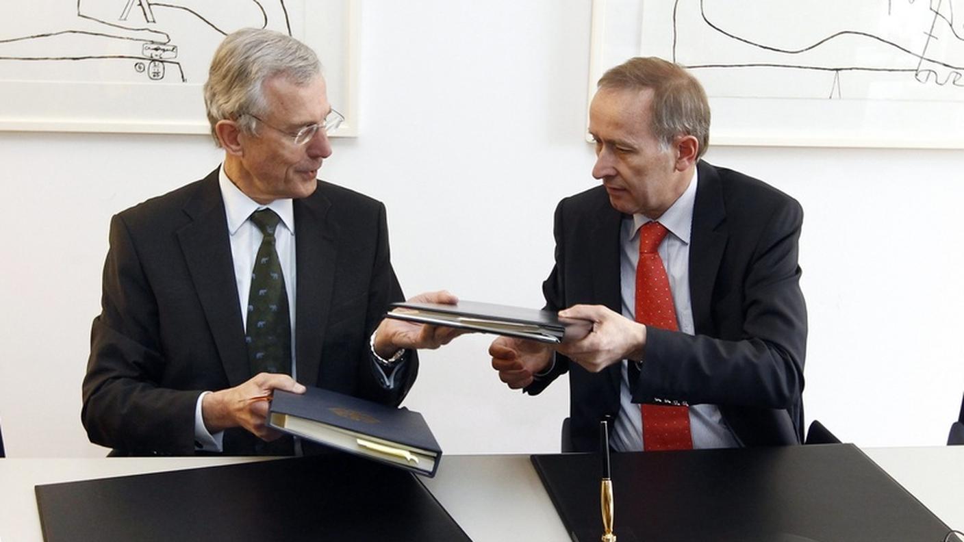 intesa fisco_ky.JPG