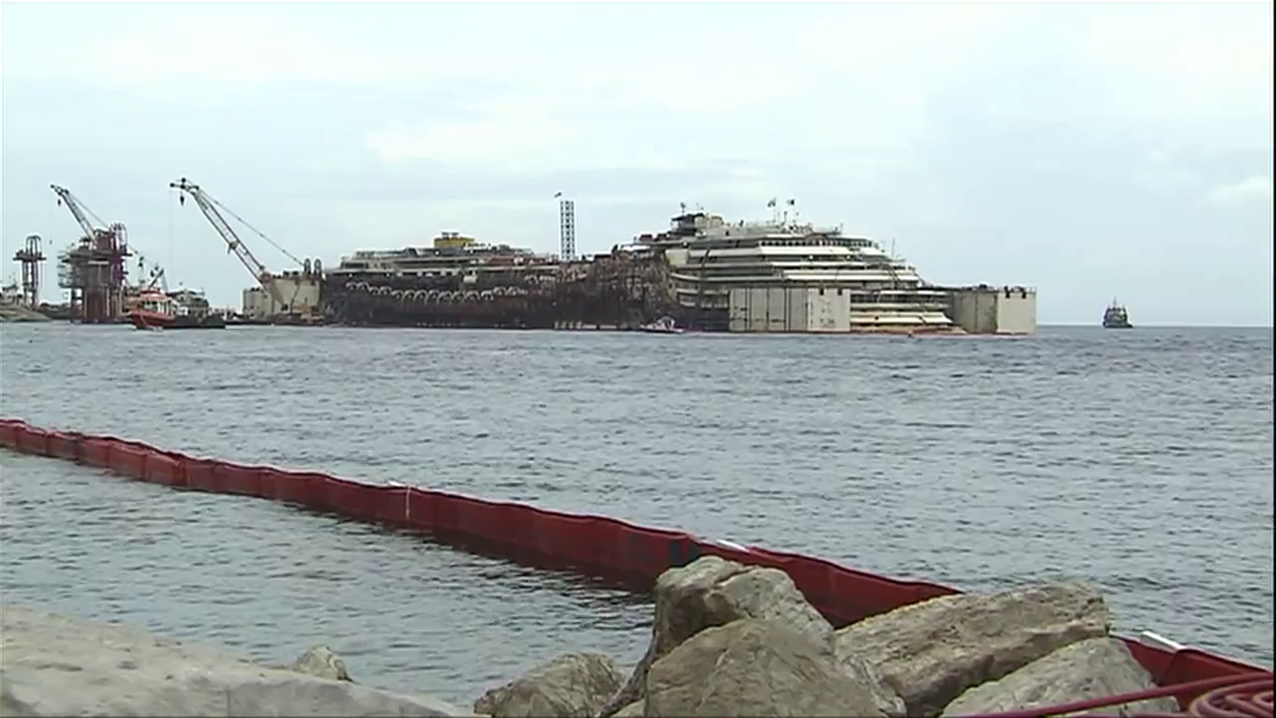 TG20 DEL 14.07.2014: "GALLEGGIA LA COSTA CONCORDIA" DI NICOLA AGOSTINETTI
