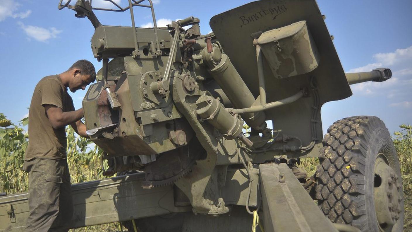 Movimenti di blindati nella zona di Lugansk