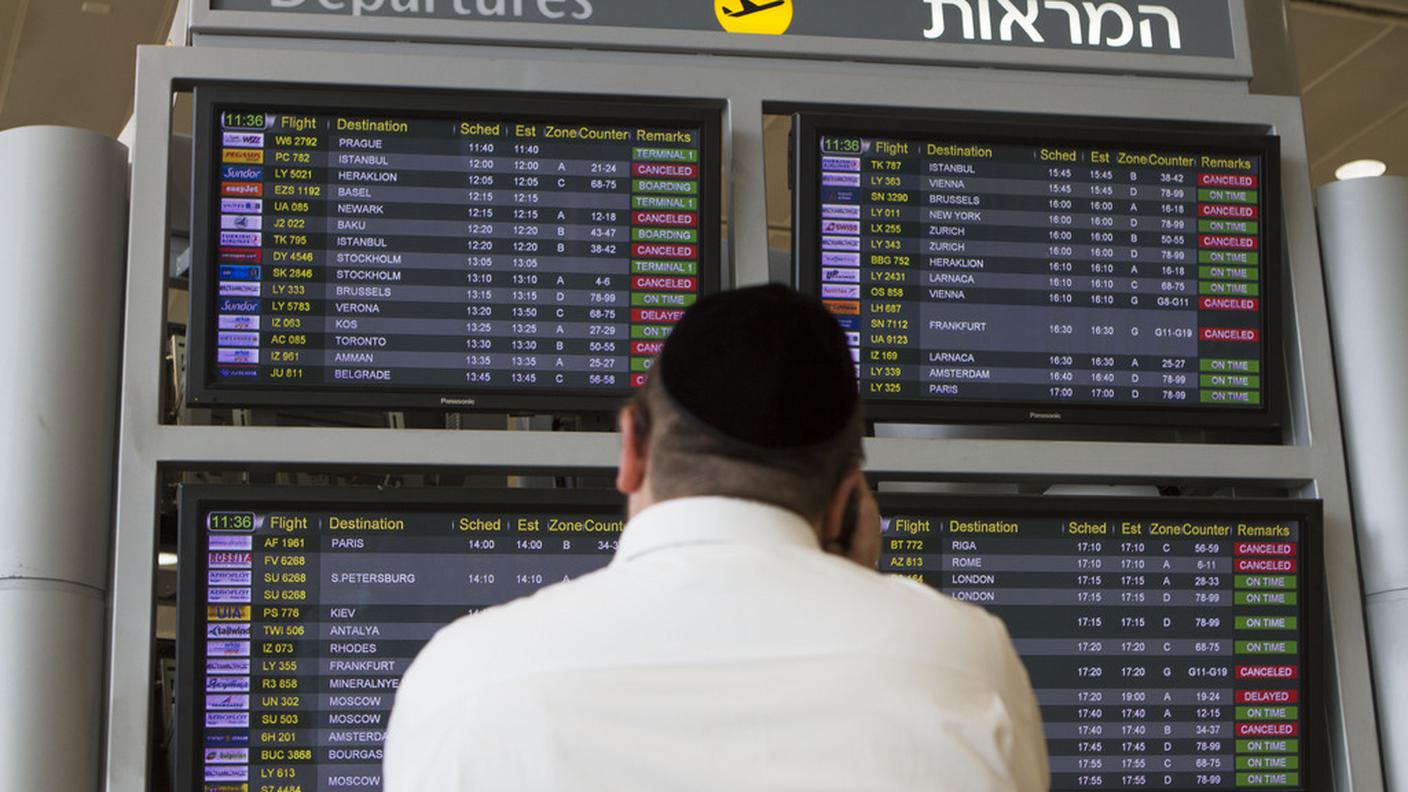 Hamas minaccia l'aeroporto di Tel Aviv