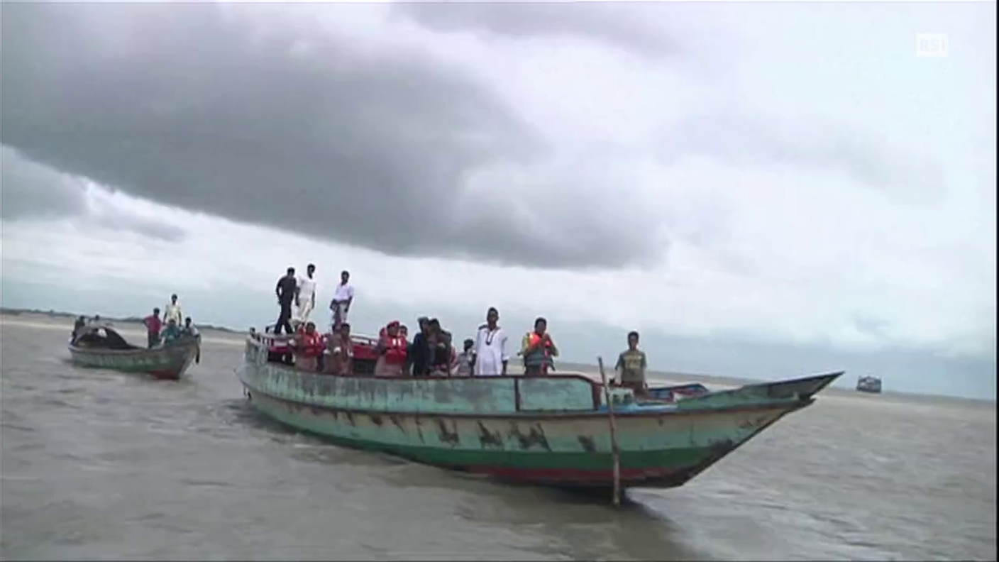 TG20 DEL 04.08.2014: "AFFONDA BATTELLO IN BANGLADESH" DI GIANMARIA GIULINI