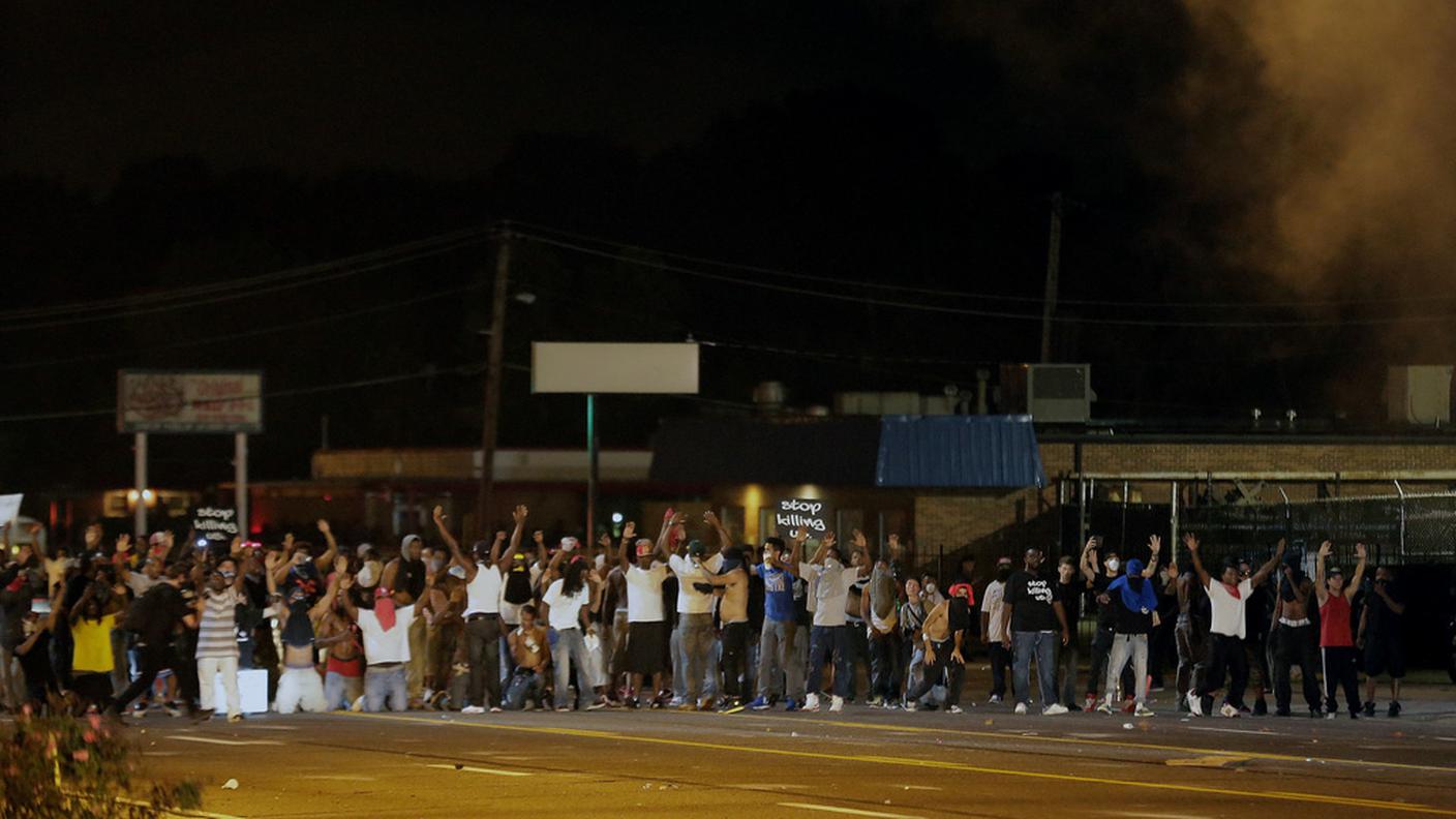 Manifestazioni relativamente tranquille a Ferguson