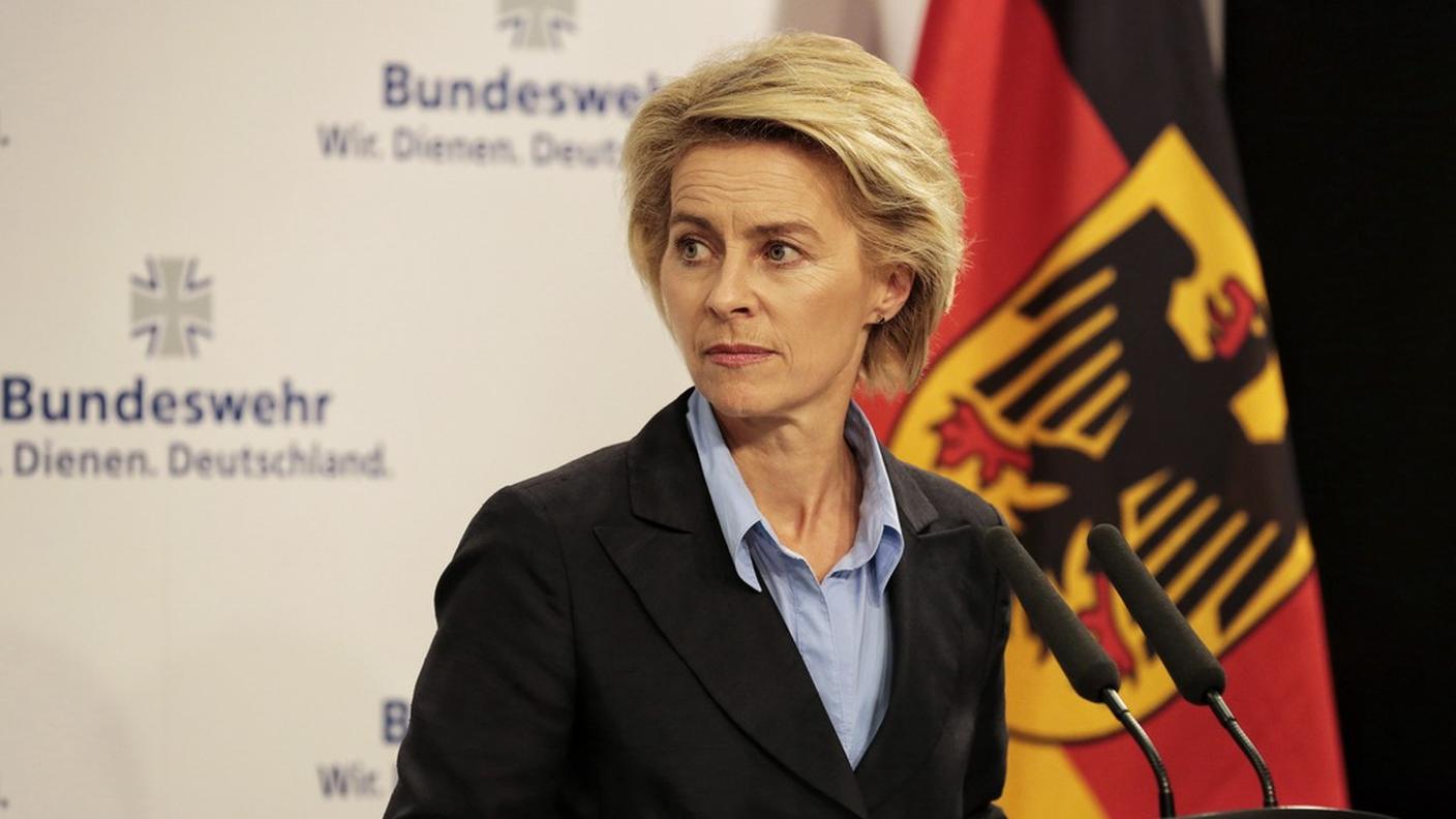 Ursula von der Leyen, ministro della difesa tedesco