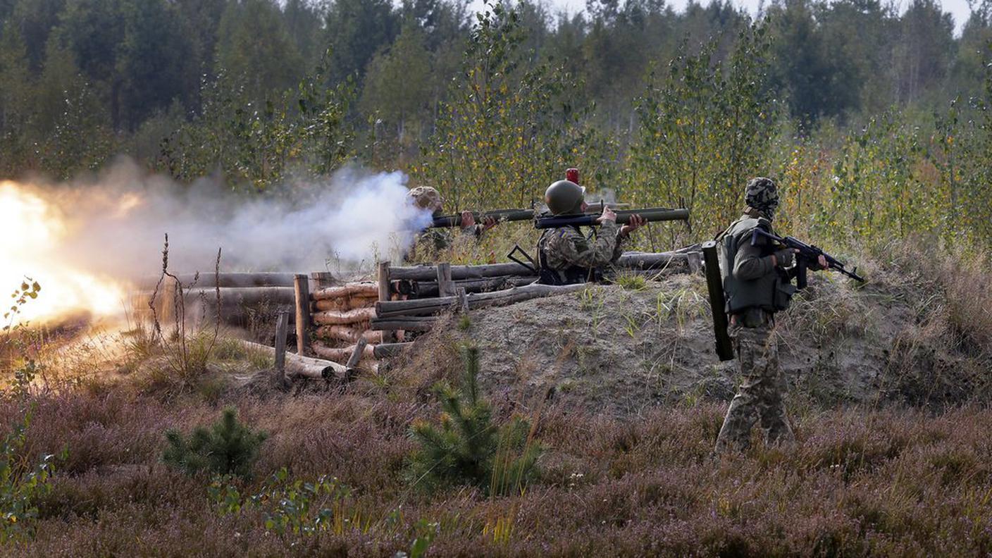 Soldati dell'essercito di Kiev in azione