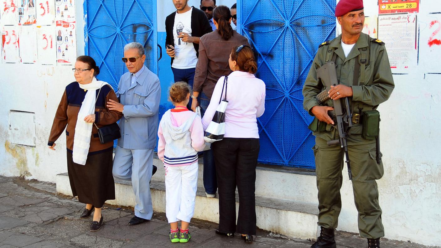 Operazioni di voto sotto stretta sorveglianza