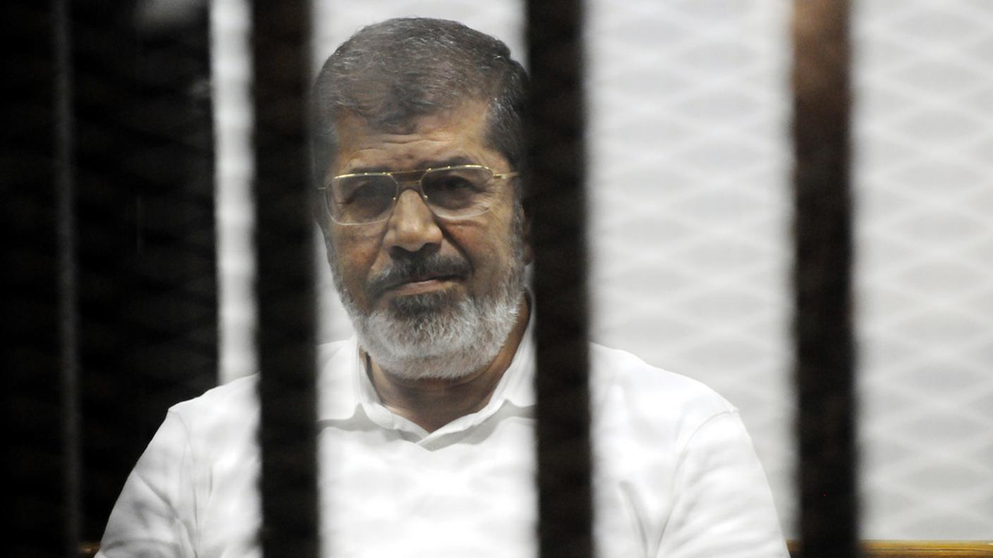 L'ex presidente egiziano Mohammed Morsi è imputato in altri 4 processi