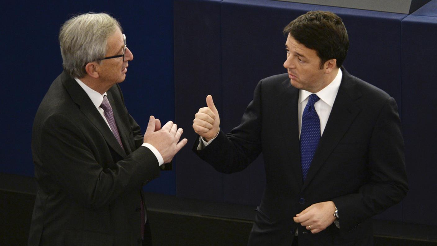 Allora è ok? sembra dire Matteo Renzi a Jean-Claude Juncker