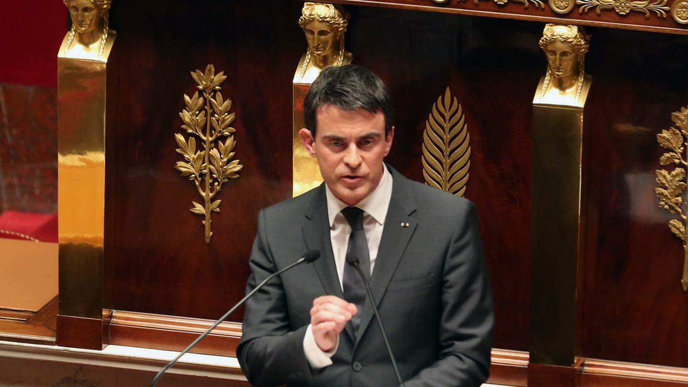 Valls fa autocritica per conto della Francia