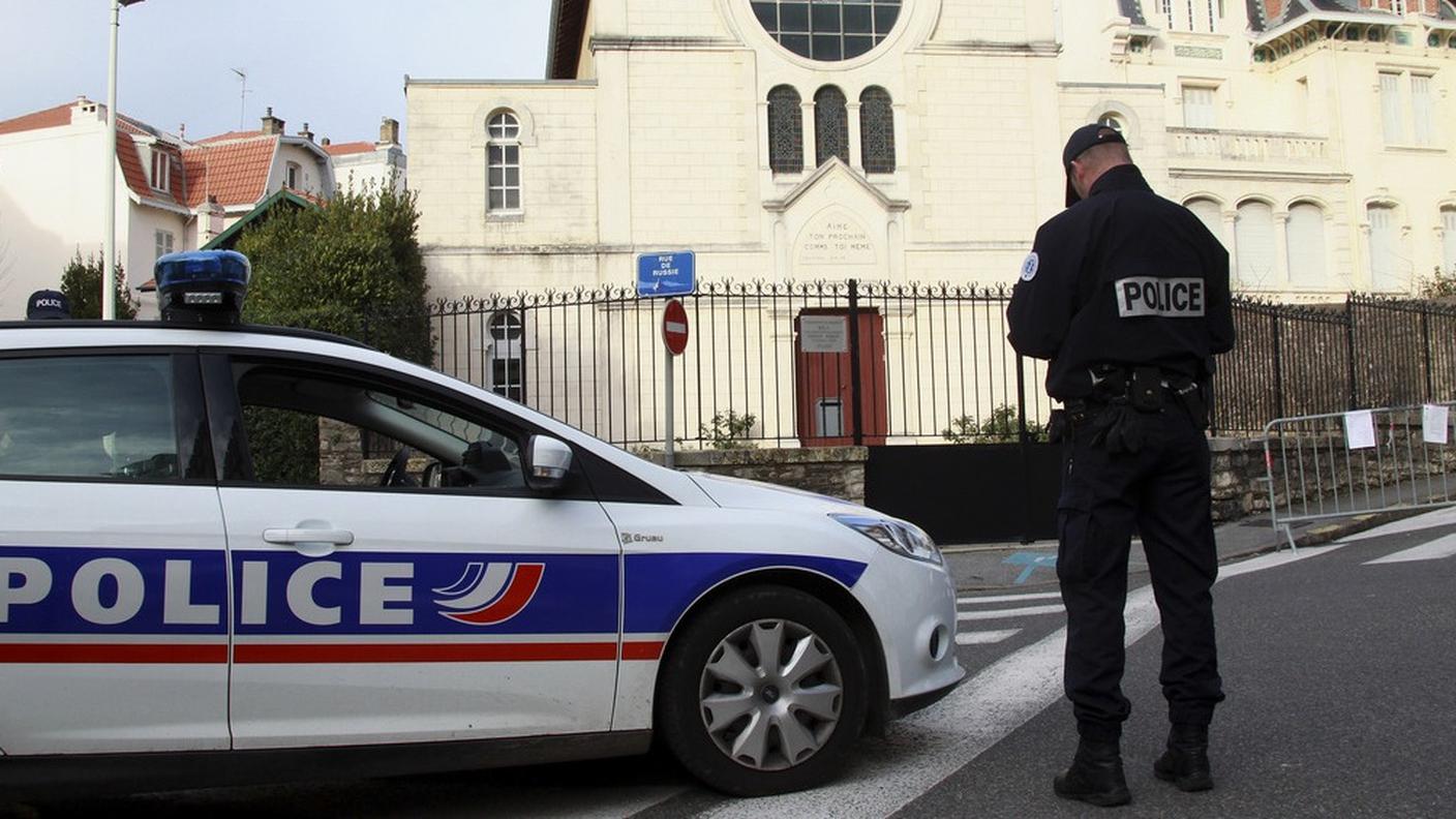 Il caso è stato segnalato alla polizia dal direttore della scuola