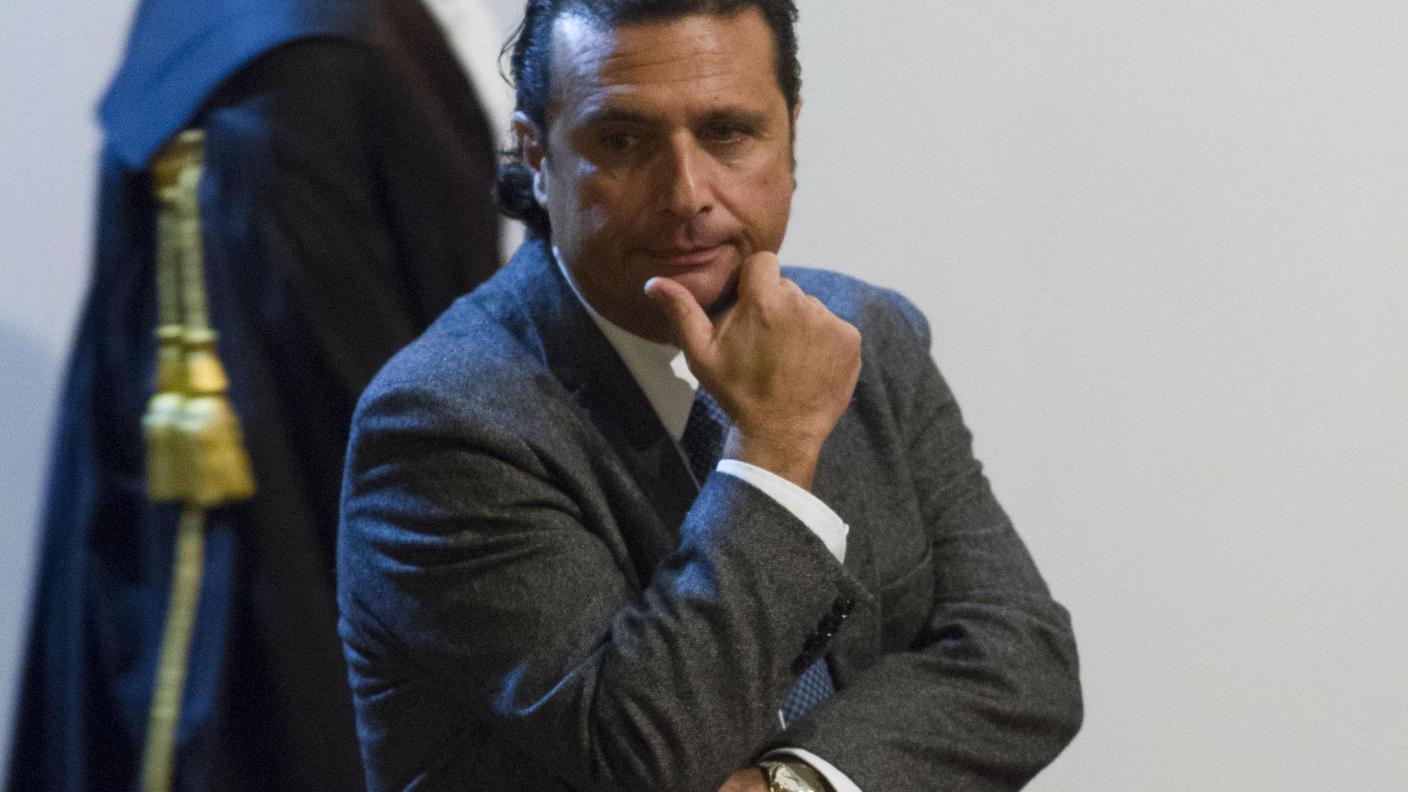 Francesco Schettino in aula a Grosseto