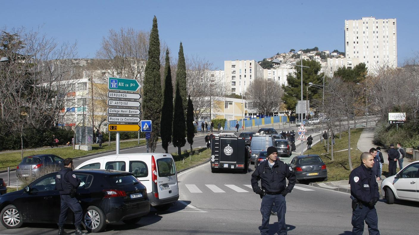 Posti di blocco ovunque