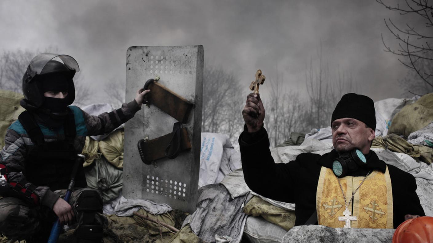 Gli scontri a Kiev, in Ucraina, dal 19 al 21 febbraio 2014. Secondo premio spot news storie.