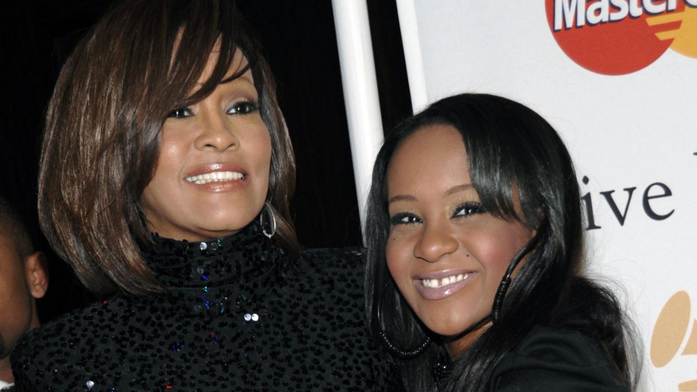 Una delle ultime foto di Bobbi Kristina in compagnia della mamma