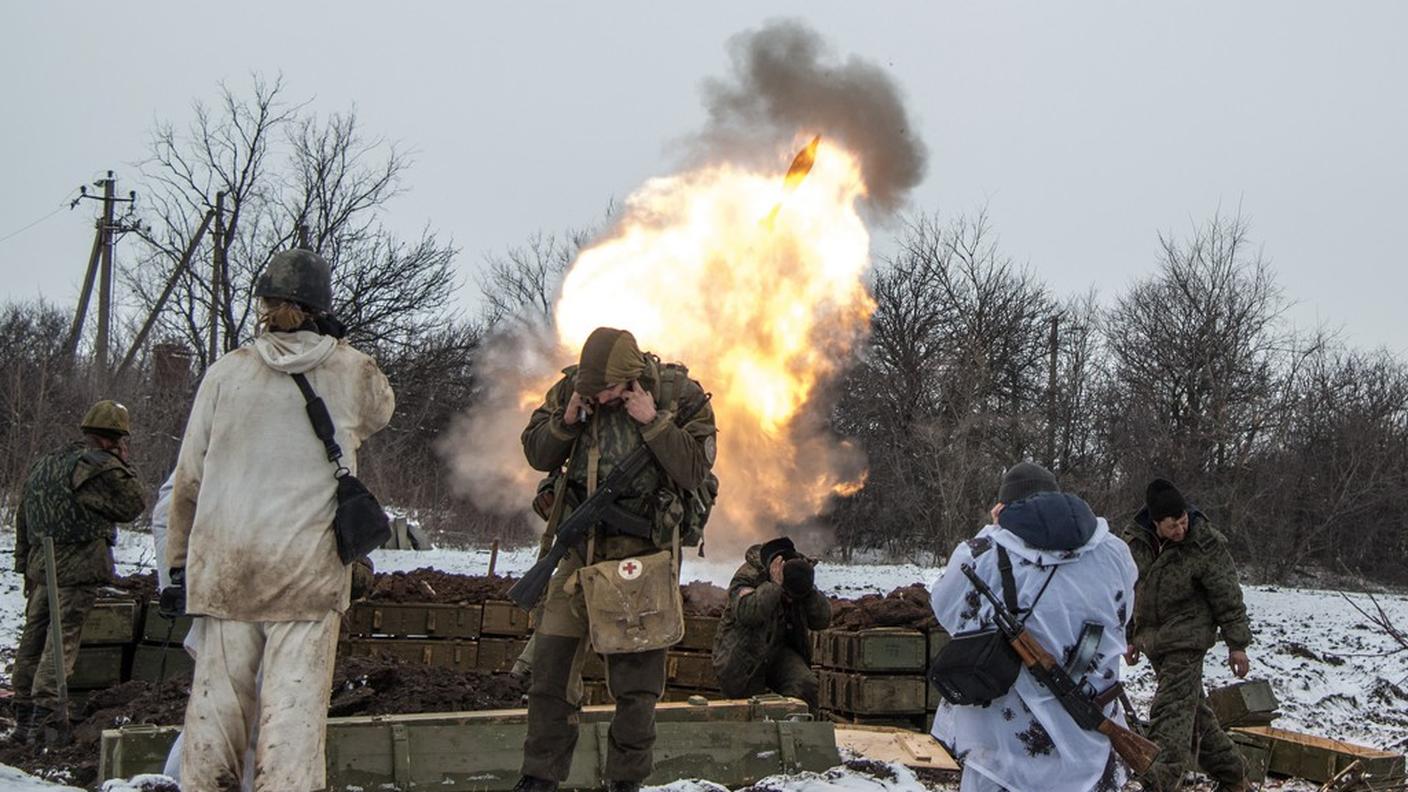 Nella "sacca" di Debaltsevo sono intrappolati migliaia di soldati regolari ucraini, martellati dai bombardamenti dei filorussi