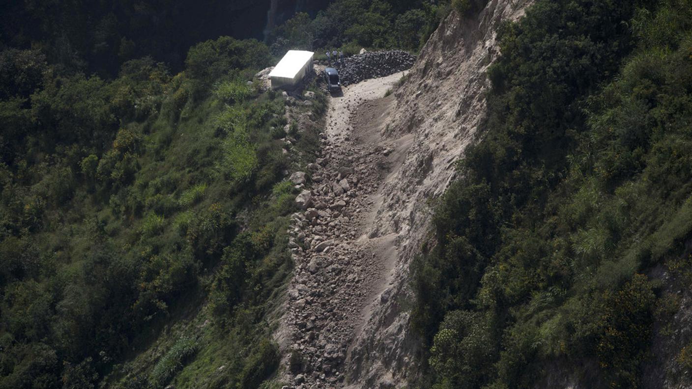 terremoto guatemala 2012 6 ky.jpg