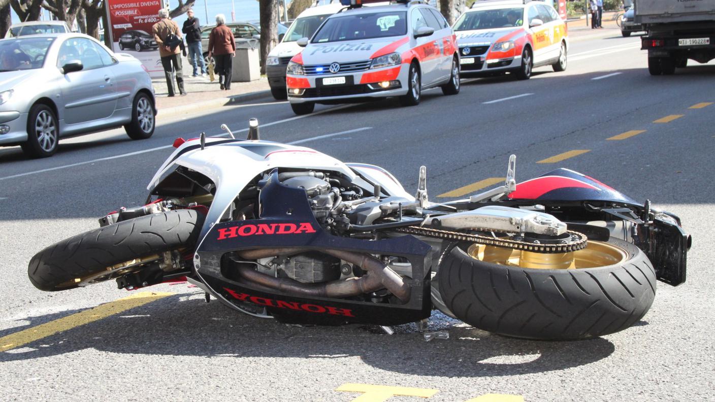 incidente moto Locarno 15.3.2012 rm.jpg