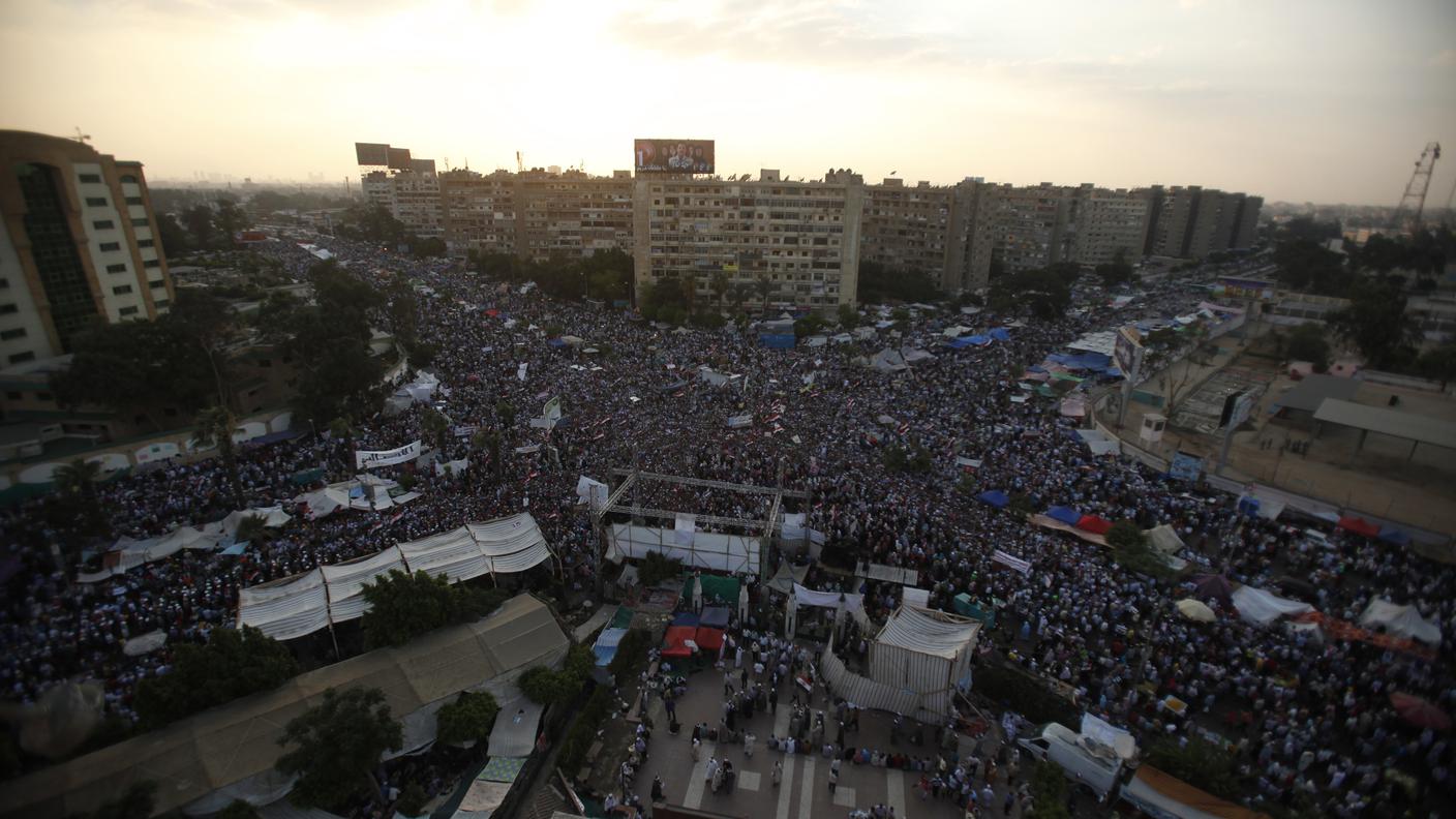 tahrir egitto sostenitori morsi 7 2-7-2013 re.JPG