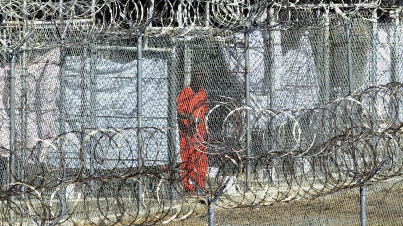 Prigione di Guantanamo, Cuba, 24.1.2002, Ky_.JPG