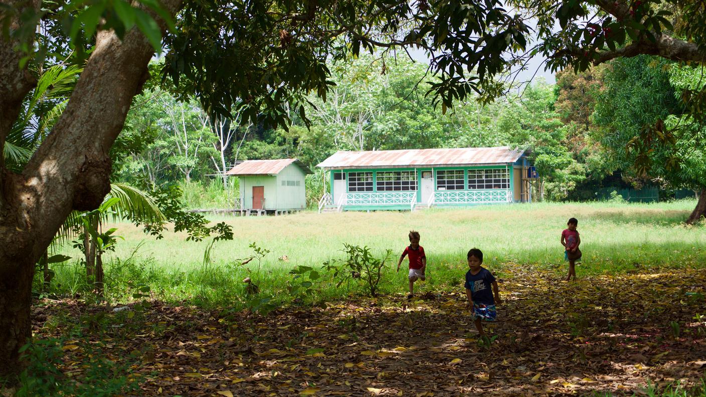 Così giocavano i bimbi degli Shipibo-Conibo fino al 1998