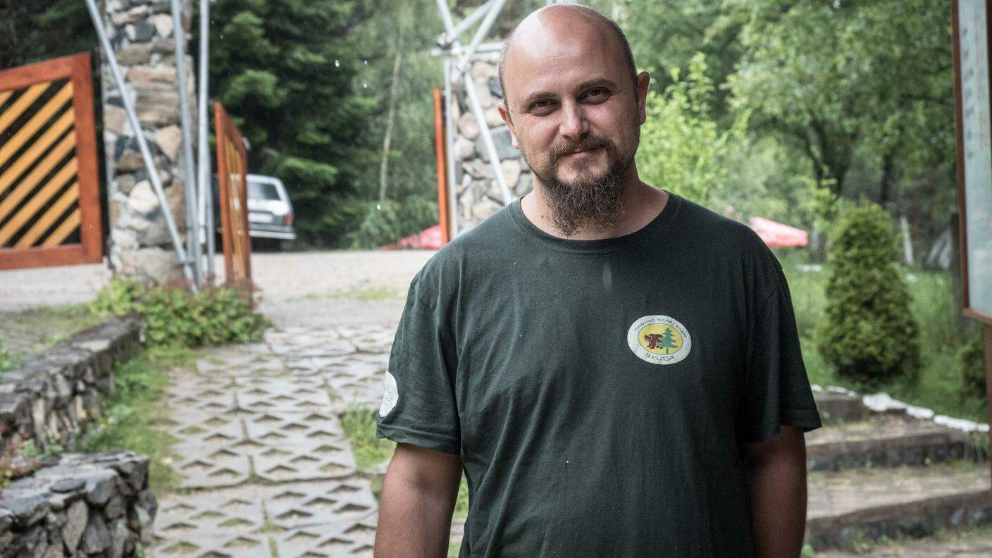 Dimitar Ivanov è il responsabile del parco degli orsi danzanti di Belitsa