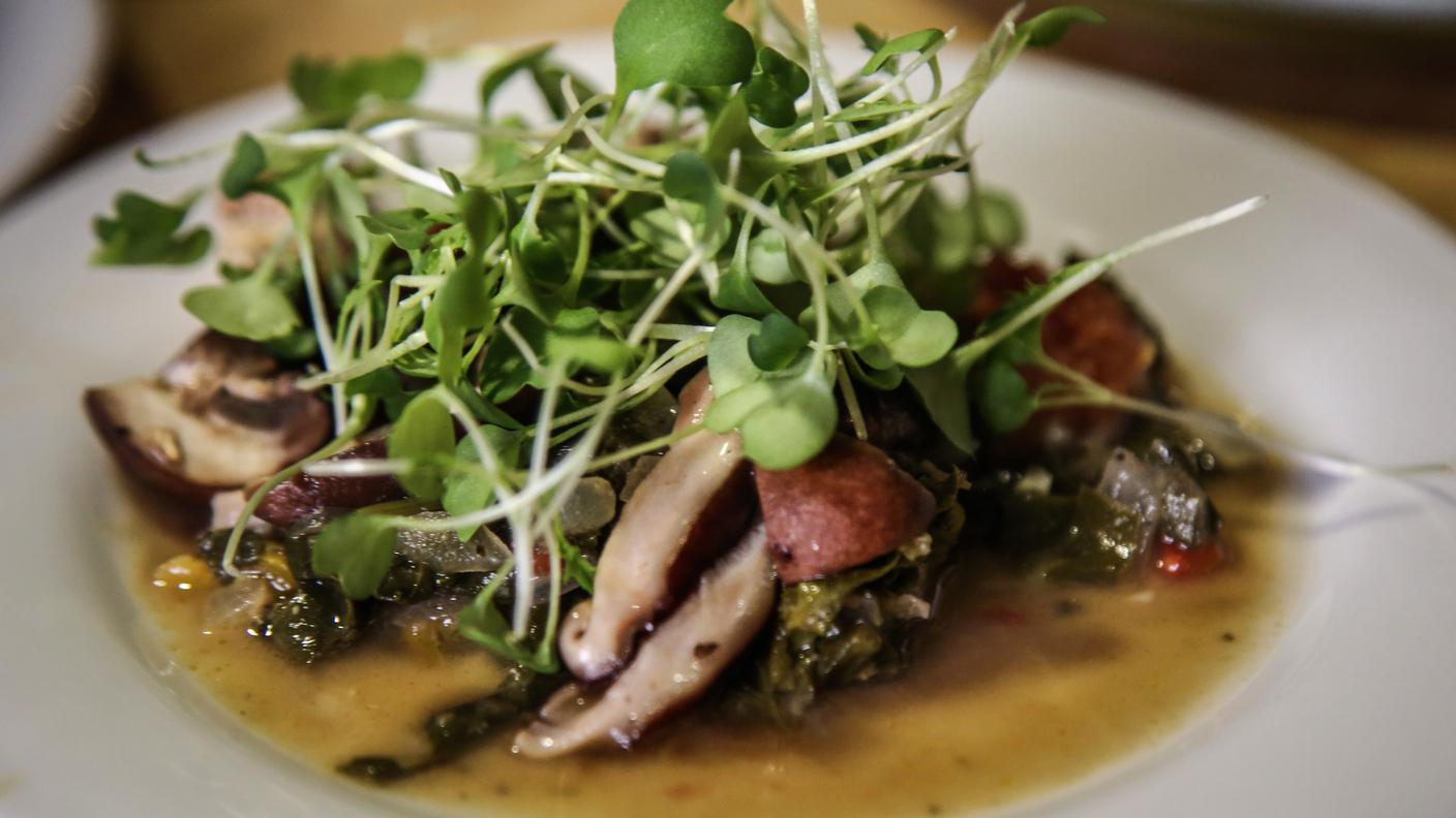 Okra (Quinbombò) con funghi e spinaci