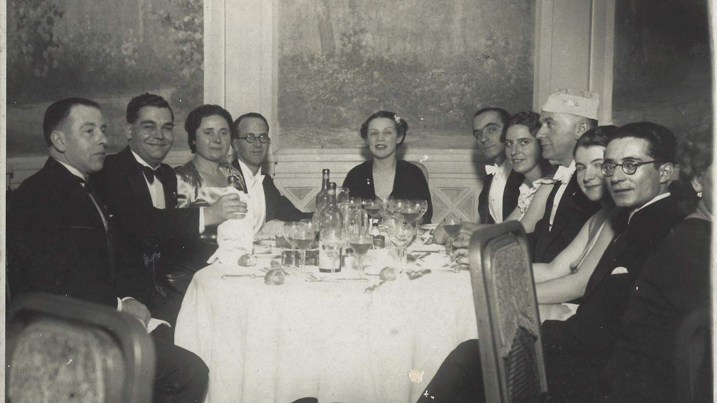 1933: istantanea di un pranzo conviviale al Circolo