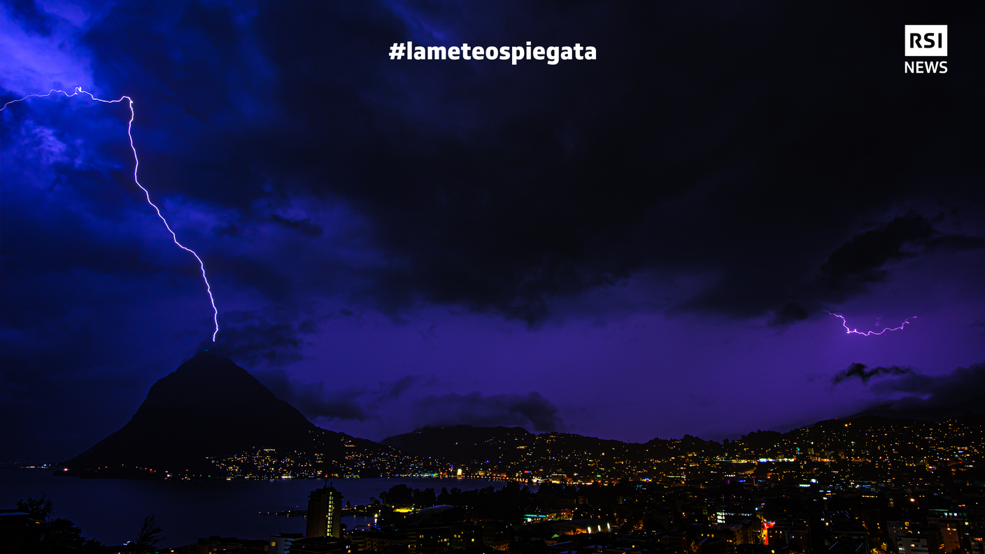 Un fulmine nube-suolo colpisce il San Salvatore a Lugano, la regione dove cadono più fulmini in Svizzera