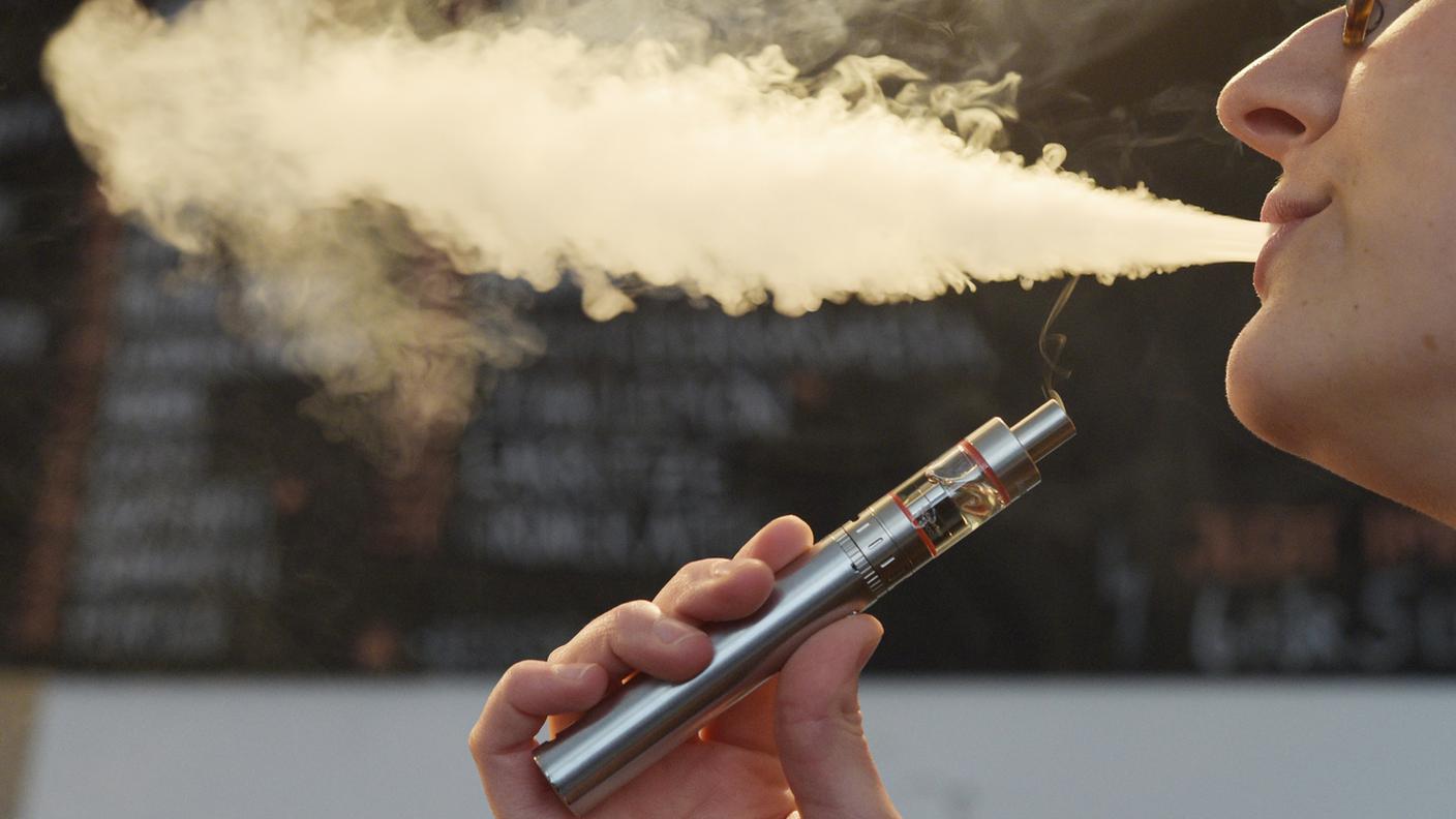 Arrivano le restrizioni sul fumo elettronico