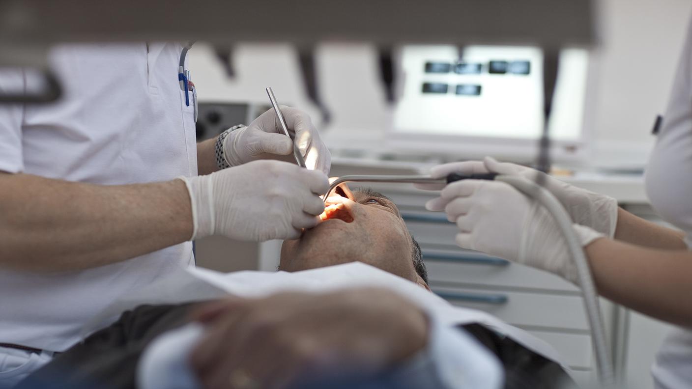 Accorgimenti per prevenire l'intervento del dentista